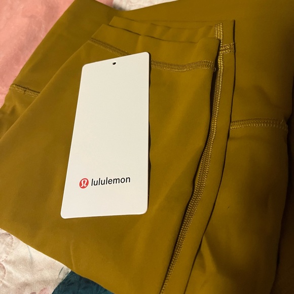 LULULEMON WUNDER TRAIN HR TIGHT 25” (GOLD SPICE) LEGGINGS - Picture 2 of 5